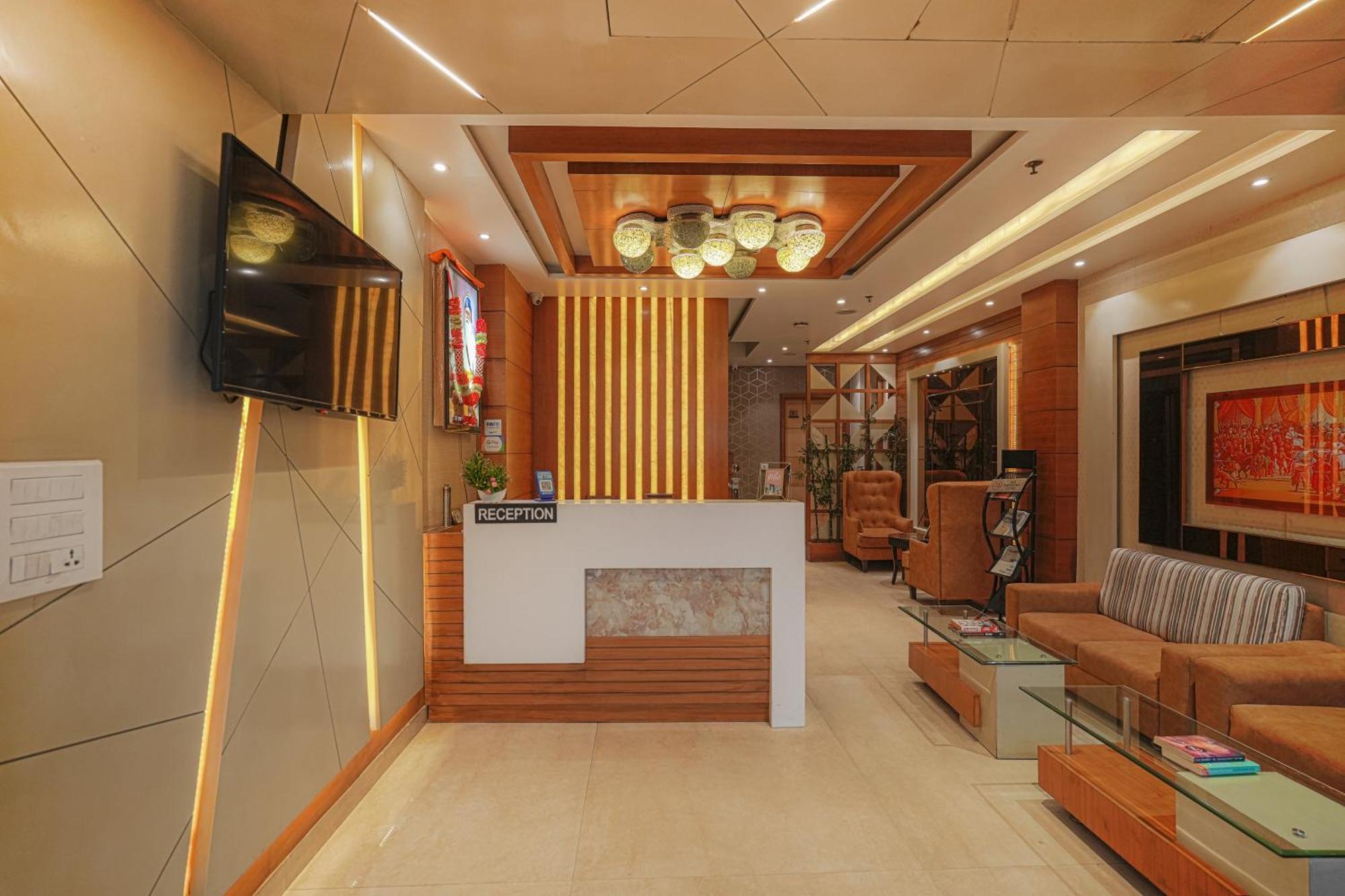 Csjs Inn Hotel Amritsar Buitenkant foto